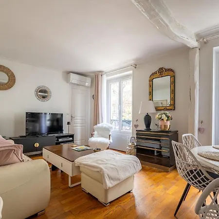 Heart Of Montmartre Air Conditioned * Parigi