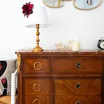 Heart Of Montmartre Air Conditioned Apartment